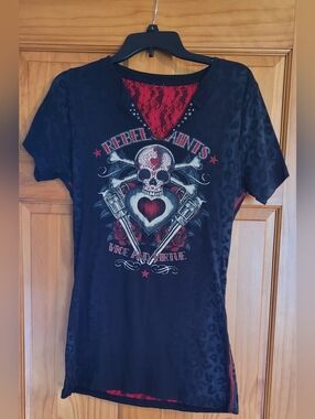 Women's Size XL Rebel Saints Glitter Skull t-shirt with lace detail